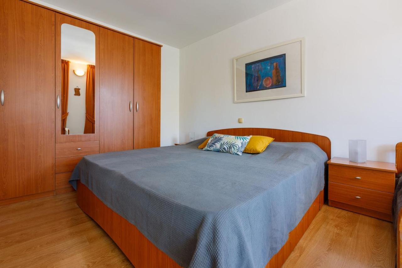 Apartments Kalla 茨里克韦尼察 外观 照片